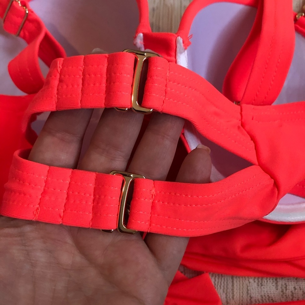 NWT GabiFresh X Swimsuits for all wrap bik… - Picture 6 of 9